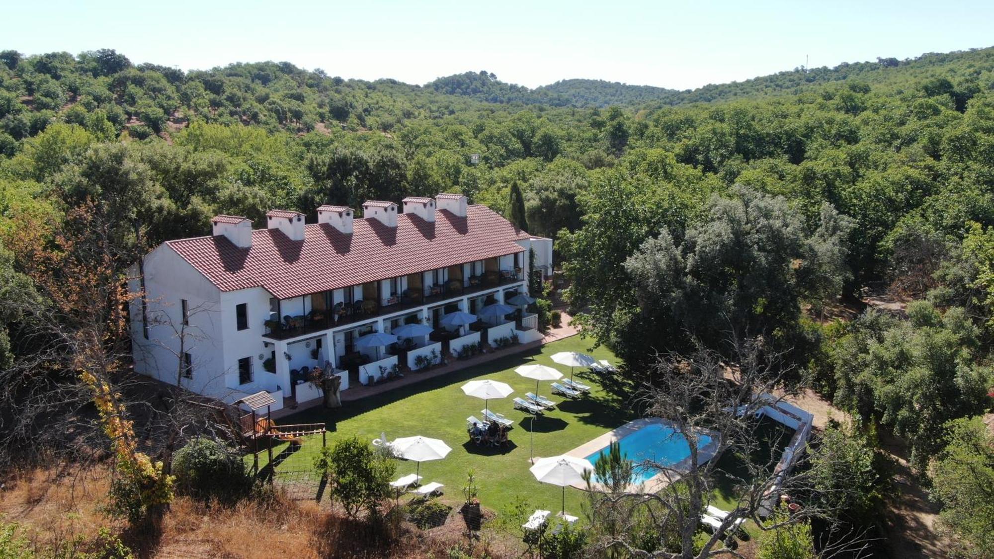 Hotel Apartamento Rural Finca La Media Legua Aracena Buitenkant foto